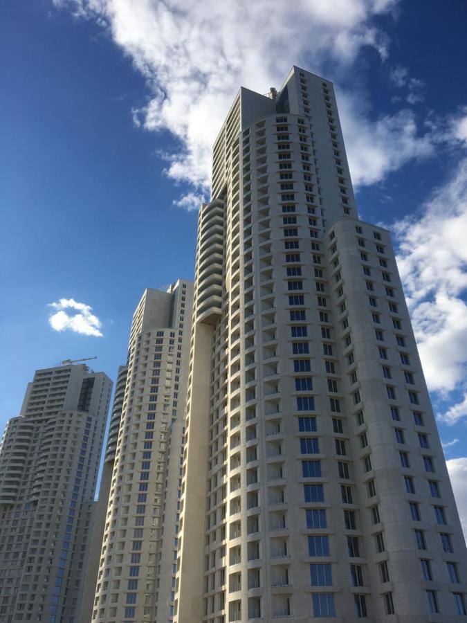 Mdm Sky Apartments Szkopje Kültér fotó