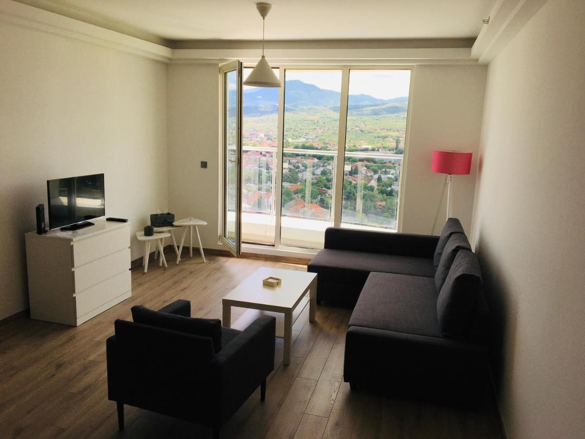 Mdm Sky Apartments Szkopje Kültér fotó